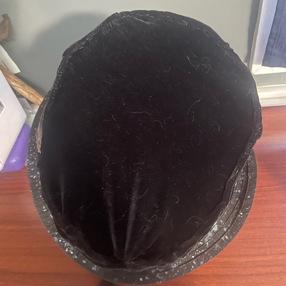 Top hat - Picture 6 of 11